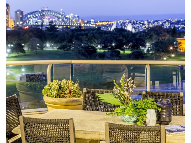 63 Crown Street, Woolloomooloo NSW 2011