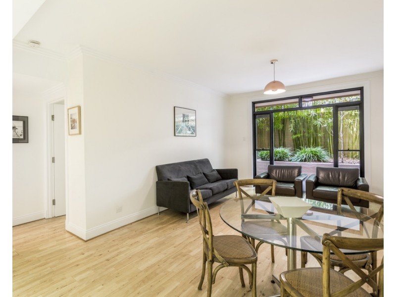 87 Cathedral Street, Woolloomooloo NSW 2011