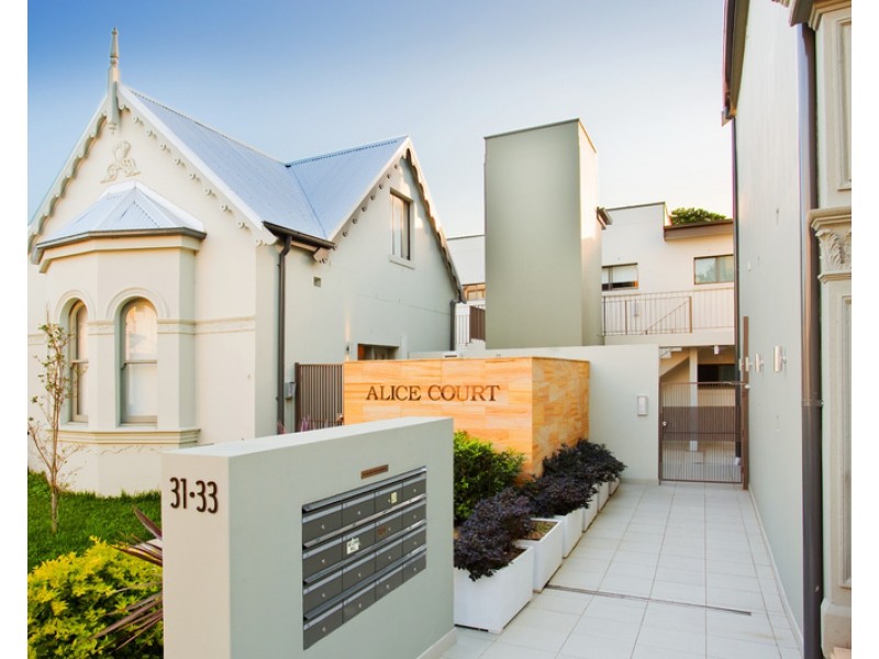 31 Botany Street, Bondi Junction NSW 2022