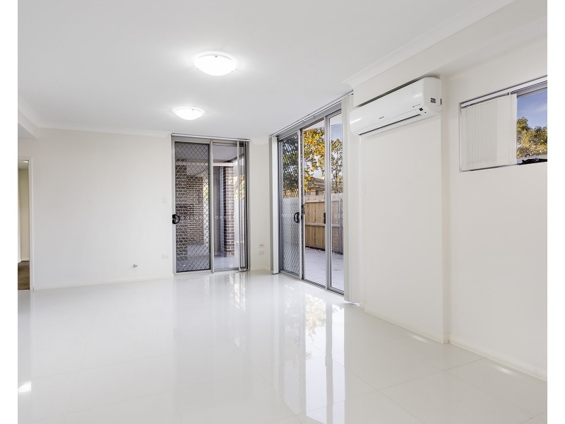 12 Stimson Street, Guildford NSW 2161