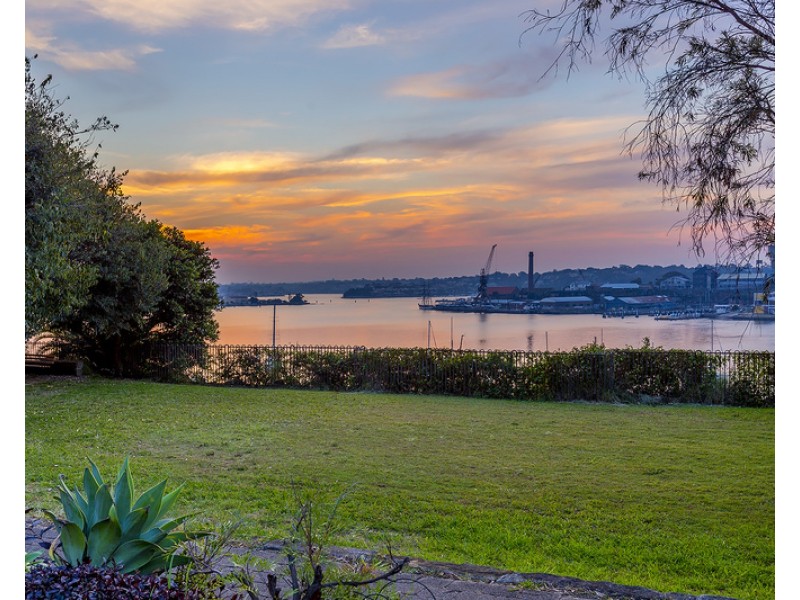 4 Fitzroy Avenue, Balmain NSW 2041