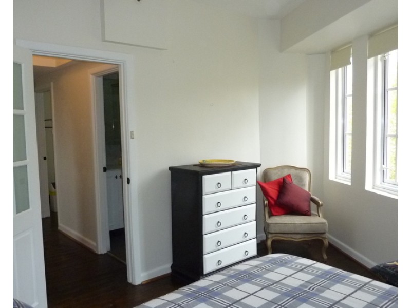 1A Elizabeth Bay Road, Elizabeth Bay NSW 2011