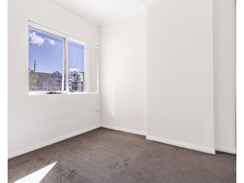 12 Stimson Street, Guildford NSW 2161