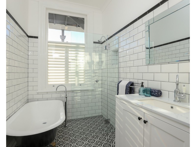 12 Swan Street, Raymond Terrace NSW 2324