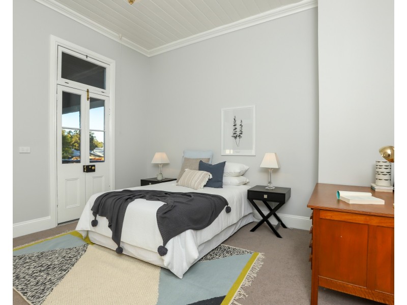 12 Swan Street, Raymond Terrace NSW 2324
