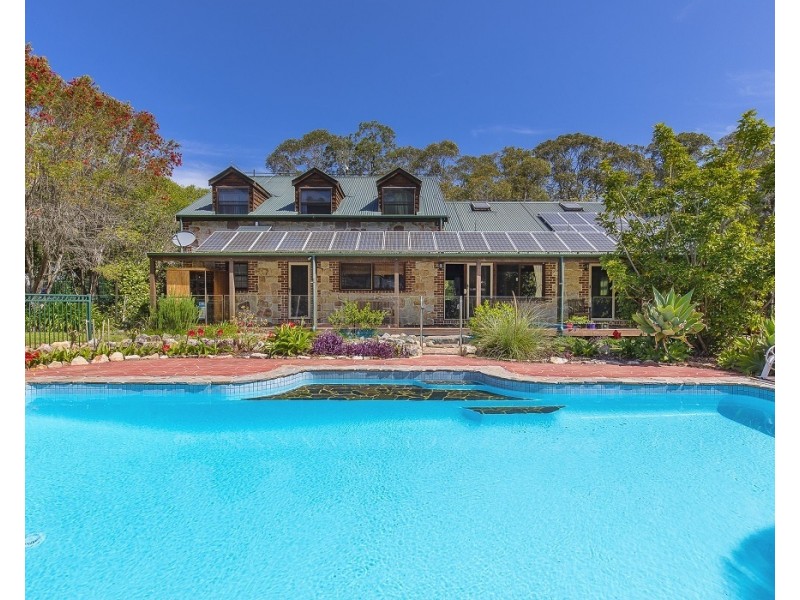 9 Windley Road, Wandandian NSW 2540