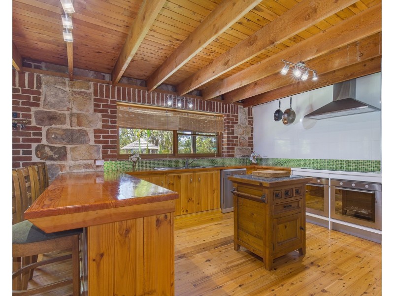 9 Windley Road, Wandandian NSW 2540