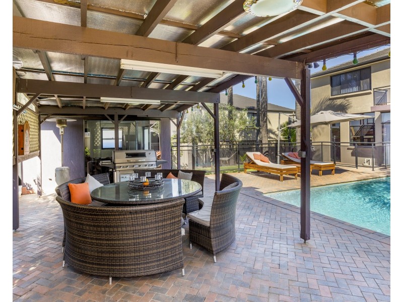 121 Moorefields Road, Roselands NSW 2196