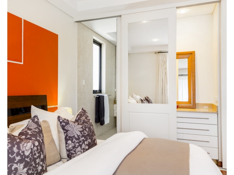 121 Moorefields Road, Roselands NSW 2196