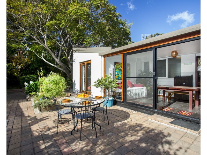 7 Libra Place, Narrawallee NSW 2539