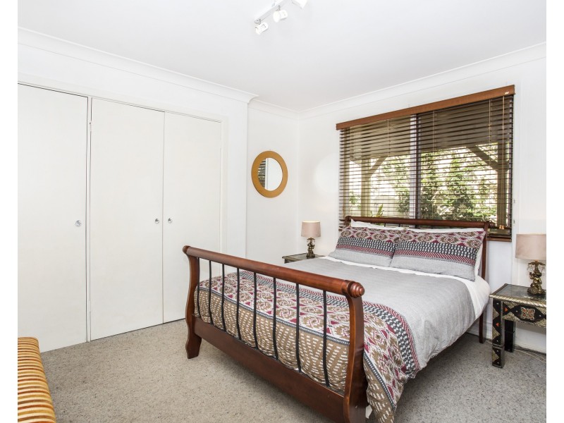 7 Libra Place, Narrawallee NSW 2539