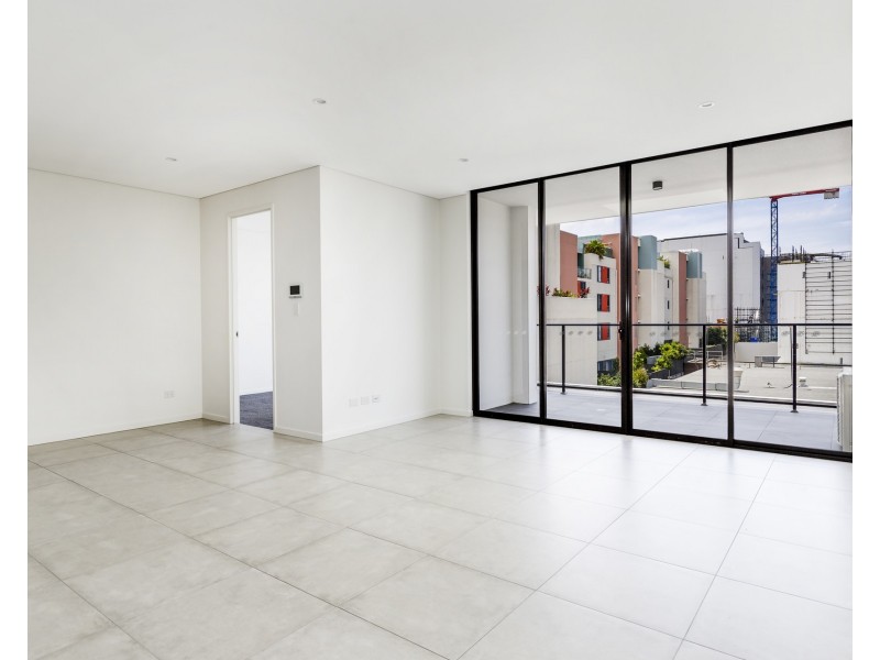 133 Bowden Street, Meadowbank NSW 2114