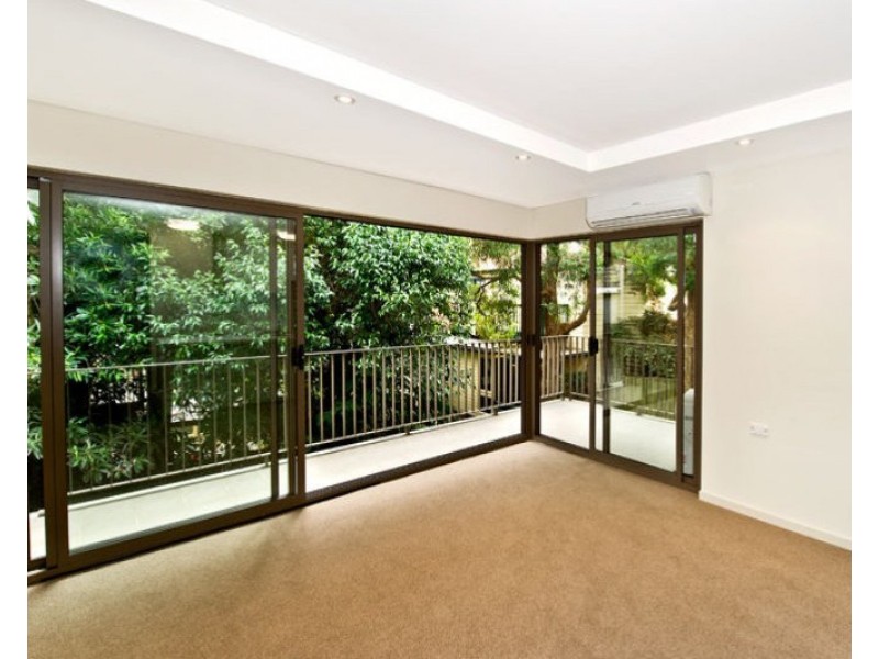 31 Botany Street, Bondi Junction NSW 2022