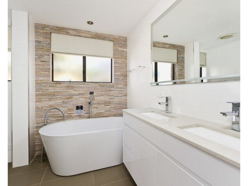 126 Brook Street, Coogee NSW 2034