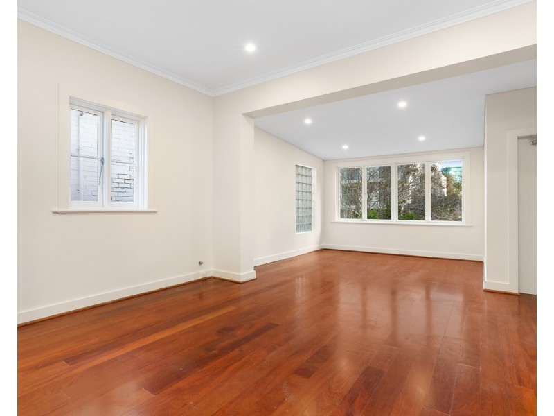 44 Beach Road, Bondi Beach NSW 2026