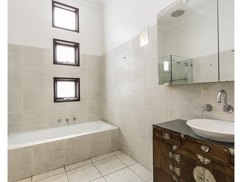 38 MacKenzie Street, Rozelle NSW 2039