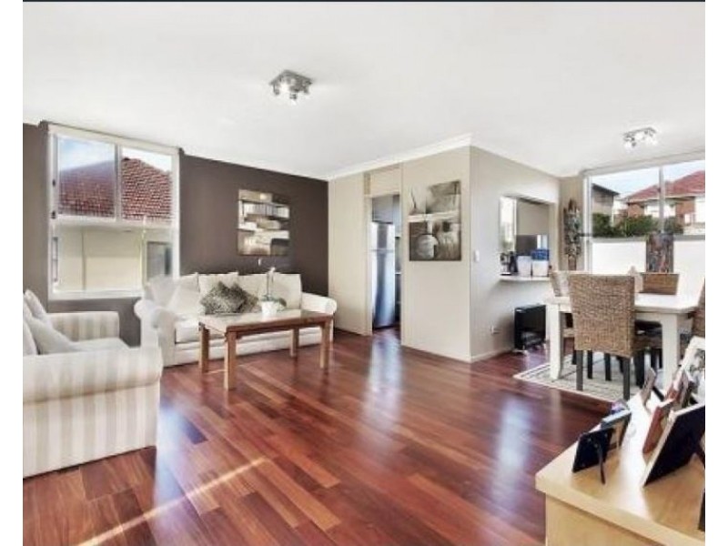 56 Military Road, North Bondi NSW 2026