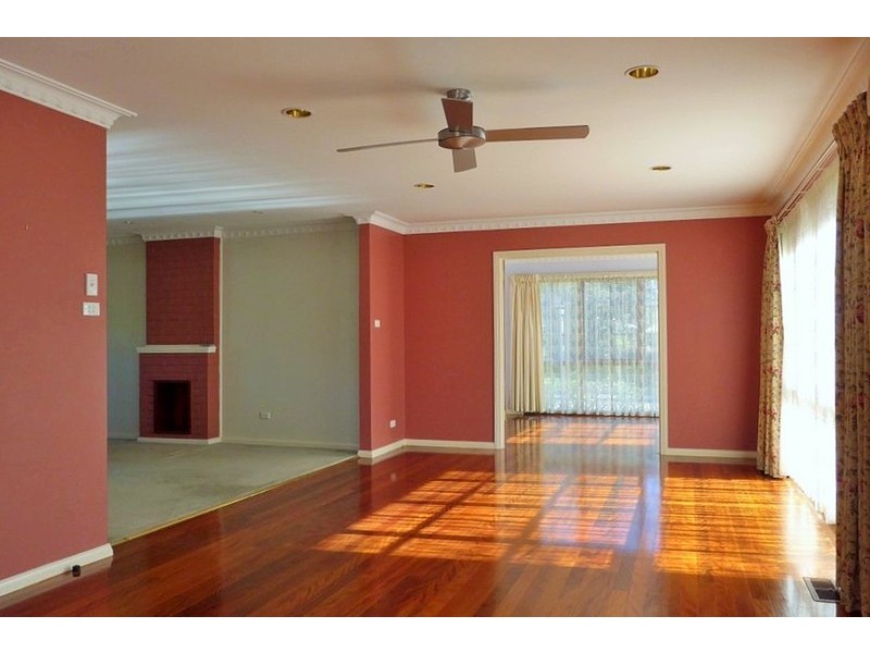 24 Simpson Street, Watson ACT 2602