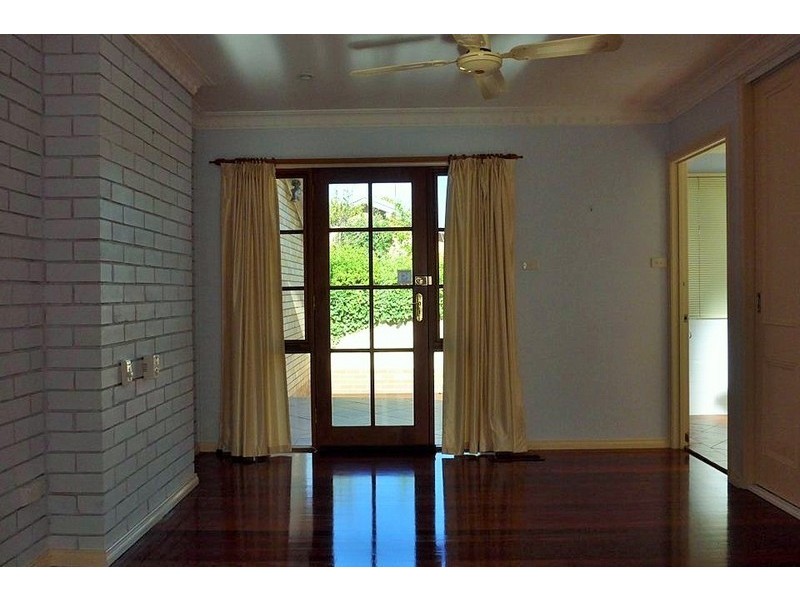 24 Simpson Street, Watson ACT 2602