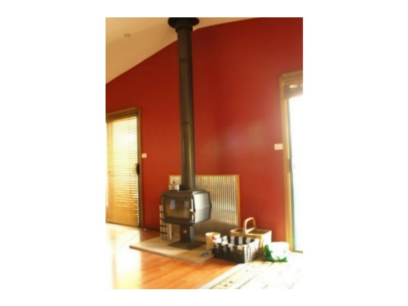 24 Alma Avenue, Fishermans Paradise NSW 2539