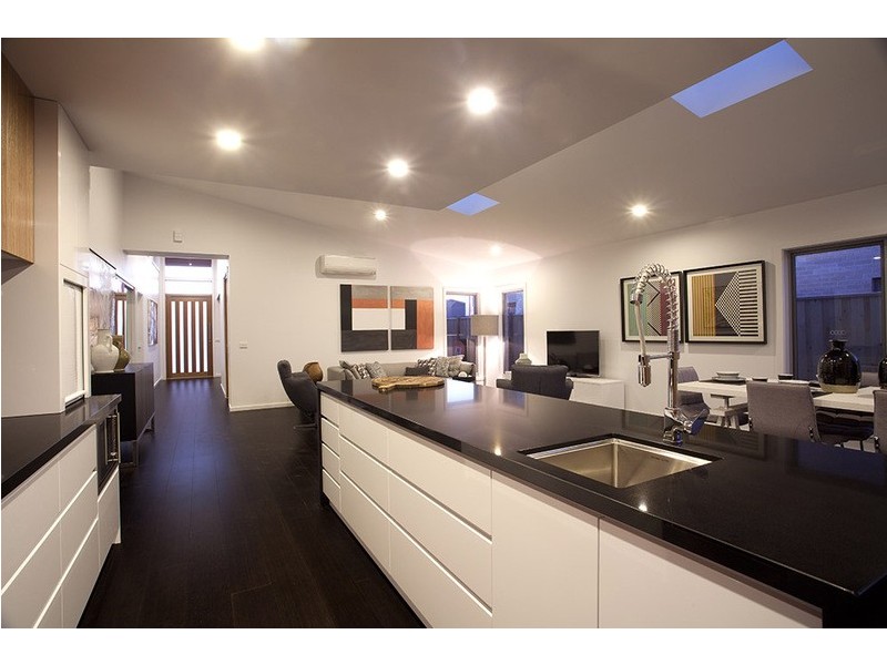 63 Wattle Street, Fishermans Paradise NSW 2539