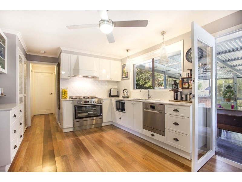 25 Anker Avenue, Mollymook Beach NSW 2539