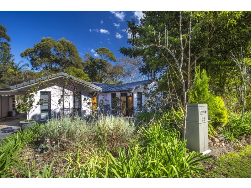 25 Anker Avenue, Mollymook Beach NSW 2539