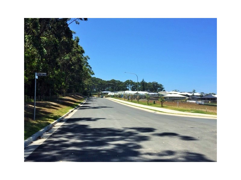 Lot 206,  Como Avenue, Burrill Lake NSW 2539