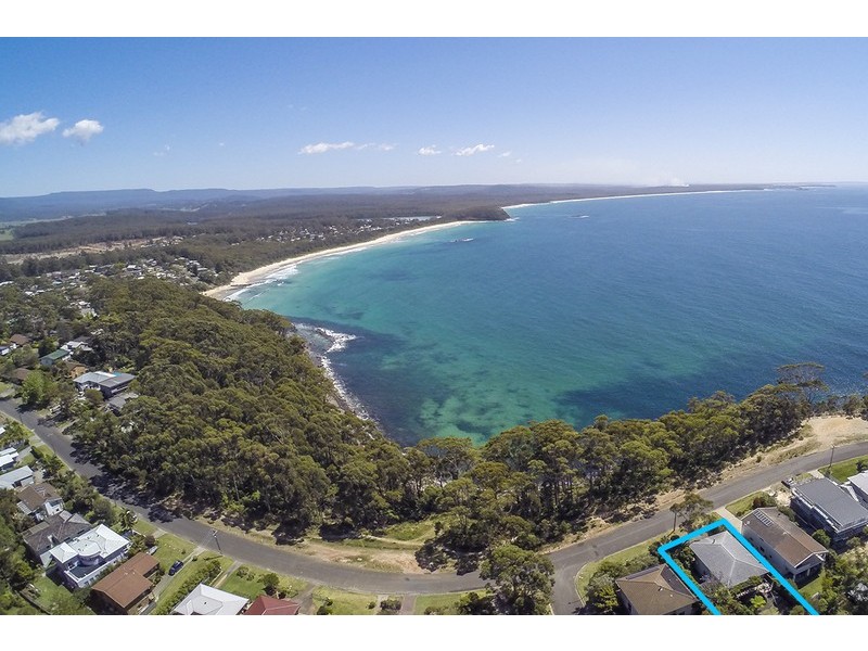 55 Bannister Head Road, Mollymook Beach NSW 2539