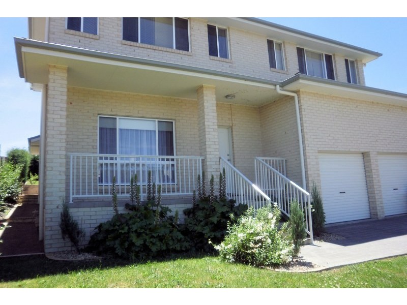 4 Baker Street, Moss Vale NSW 2577