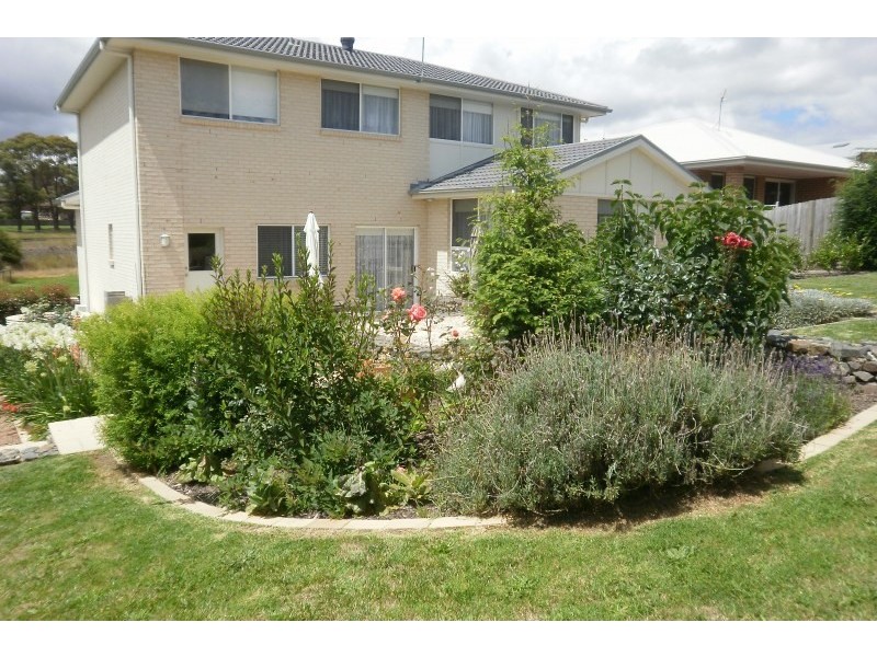 4 Baker Street, Moss Vale NSW 2577