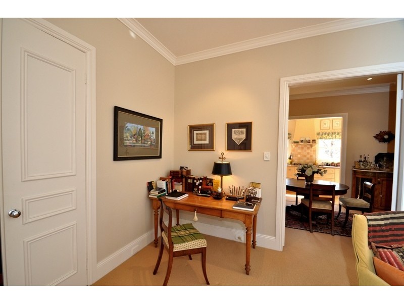 10 Oldbury Street, Berrima NSW 2577