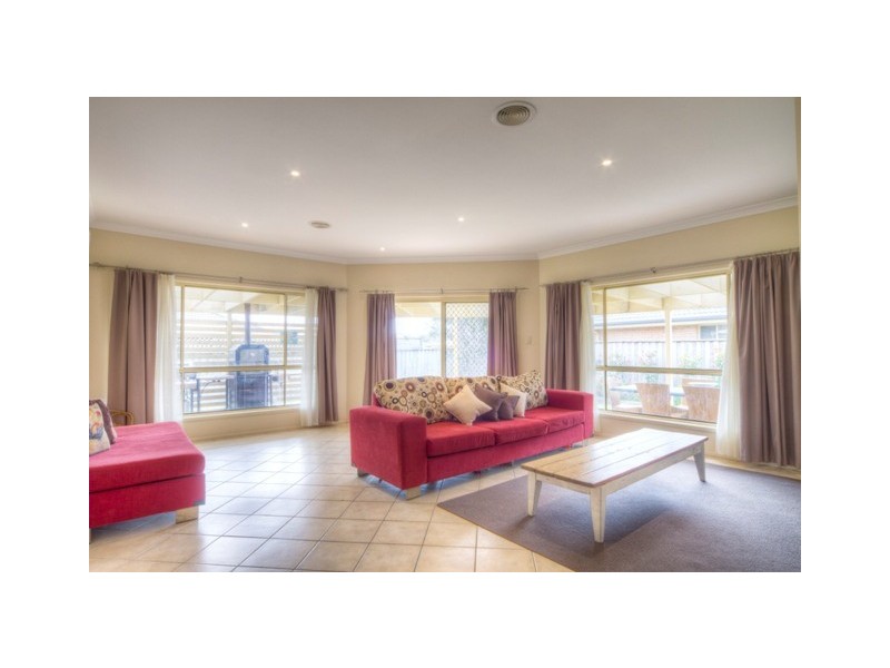 10 Caley Street, Bowral NSW 2576