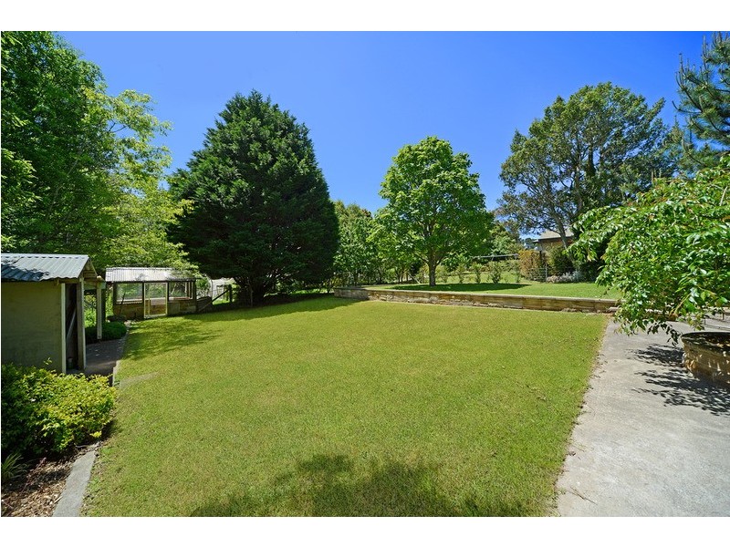 96 North Street, Robertson NSW 2577