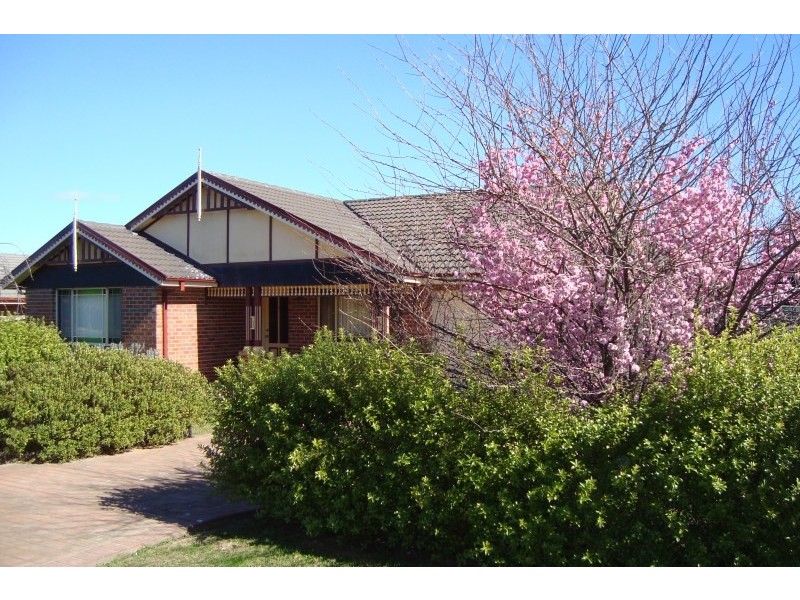 12 Caley Street, Bowral NSW 2576