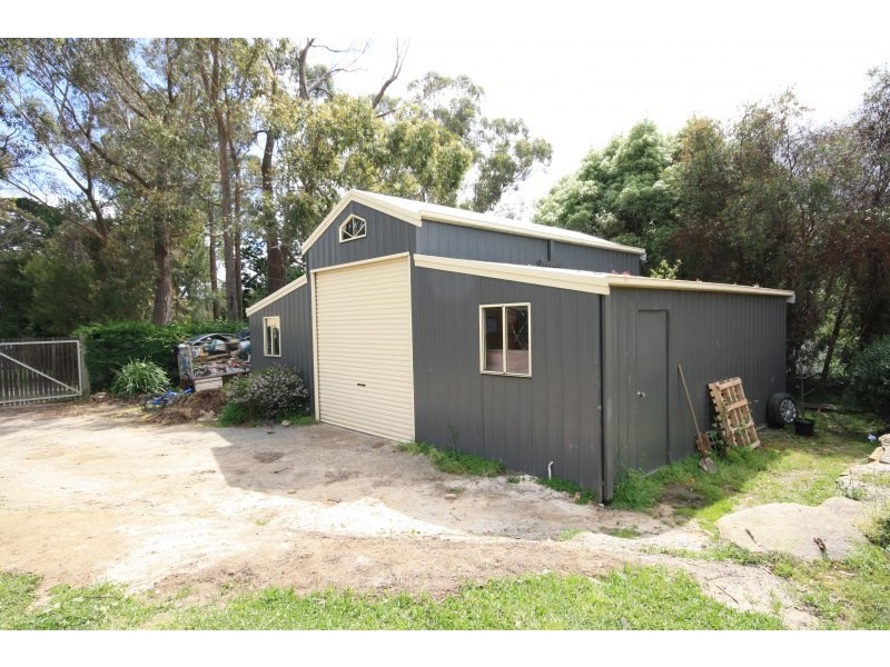 19 Banksia Street, Colo Vale NSW 2575