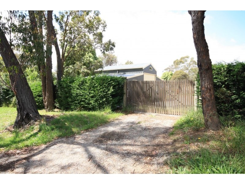 19 Banksia Street, Colo Vale NSW 2575