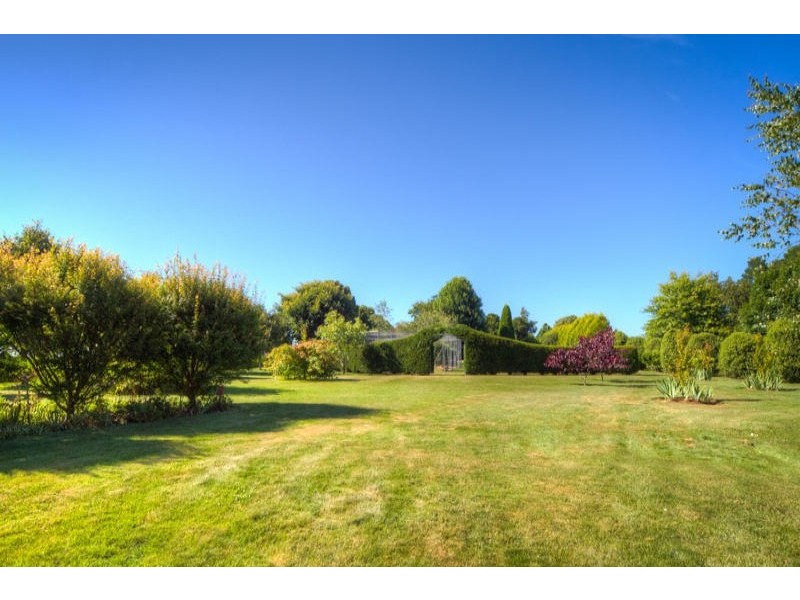4963 Illawarra Highway, Robertson NSW 2577