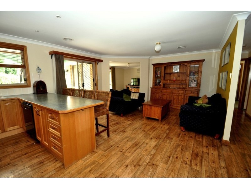 16 Matavia Place, Bowral NSW 2576