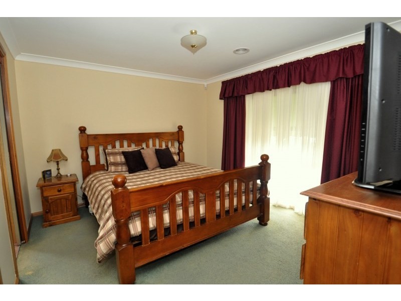 16 Matavia Place, Bowral NSW 2576