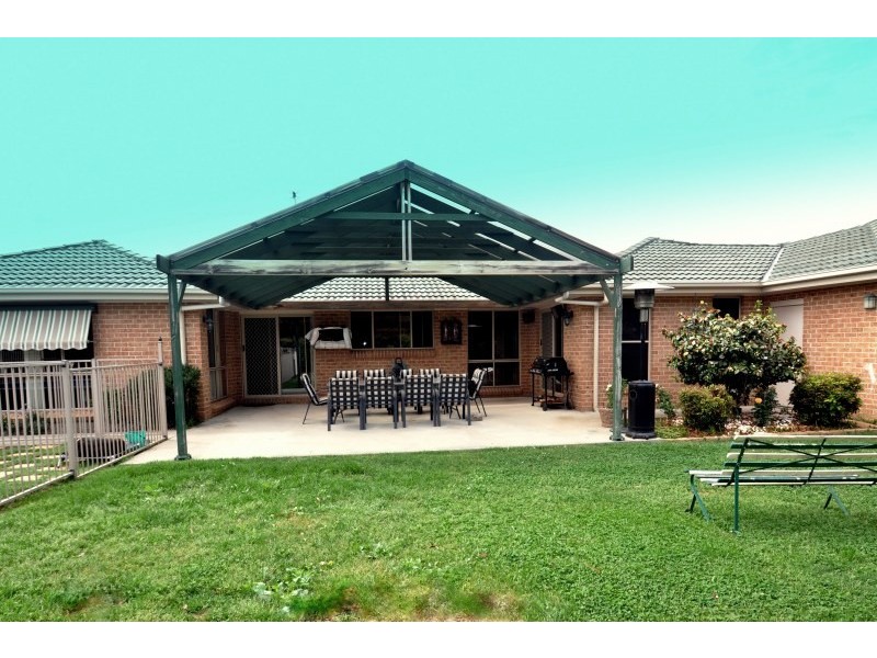 16 Matavia Place, Bowral NSW 2576