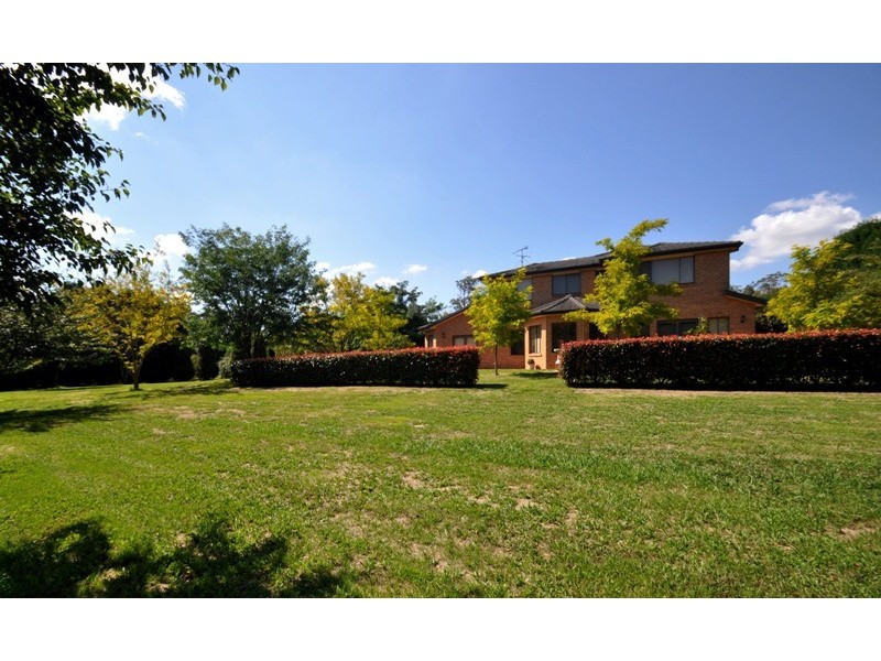 28 Carisbrooke Row, Bowral NSW 2576