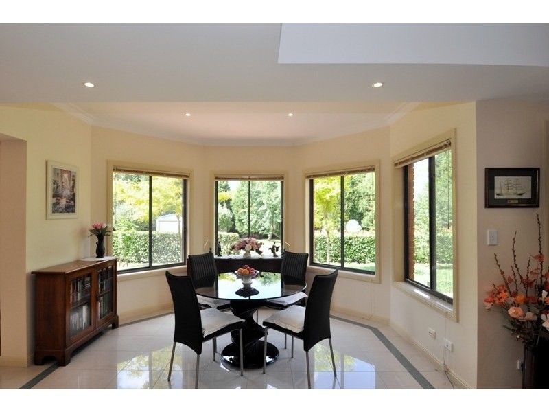 28 Carisbrooke Row, Bowral NSW 2576