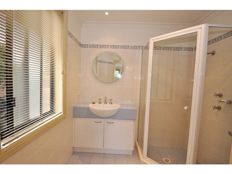 28 Carisbrooke Row, Bowral NSW 2576