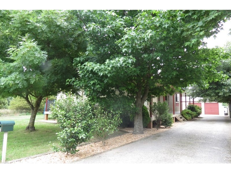 46 May Street, Robertson NSW 2577