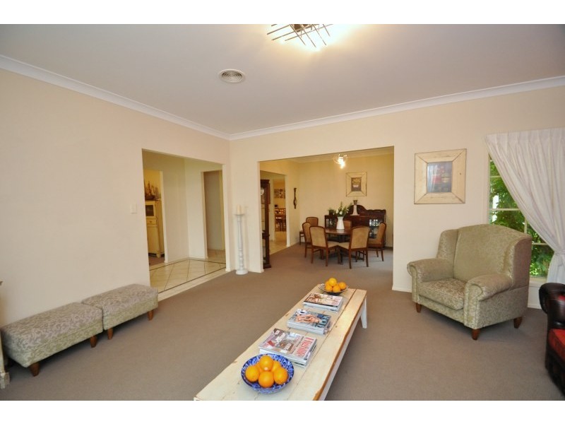 10 Caley Street, Bowral NSW 2576