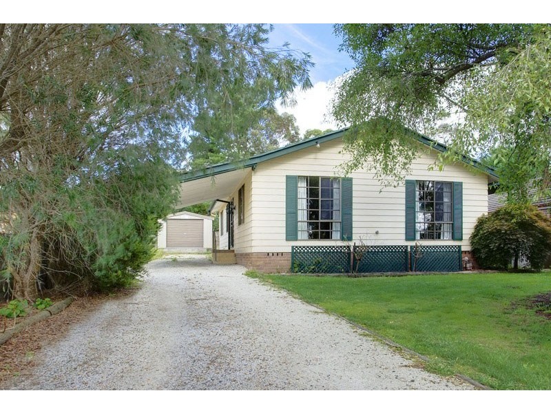 36 Banksia Street, Colo Vale NSW 2575