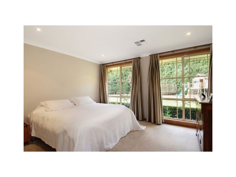 282 Pearsons Lane, Robertson NSW 2577
