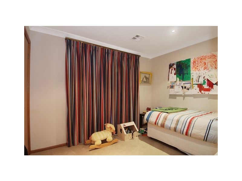 282 Pearsons Lane, Robertson NSW 2577