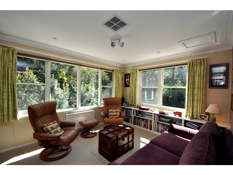 19 Merilbah Road, Bowral NSW 2576